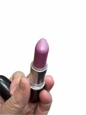 Mac Cosmetics Bubble Gum Lipstick